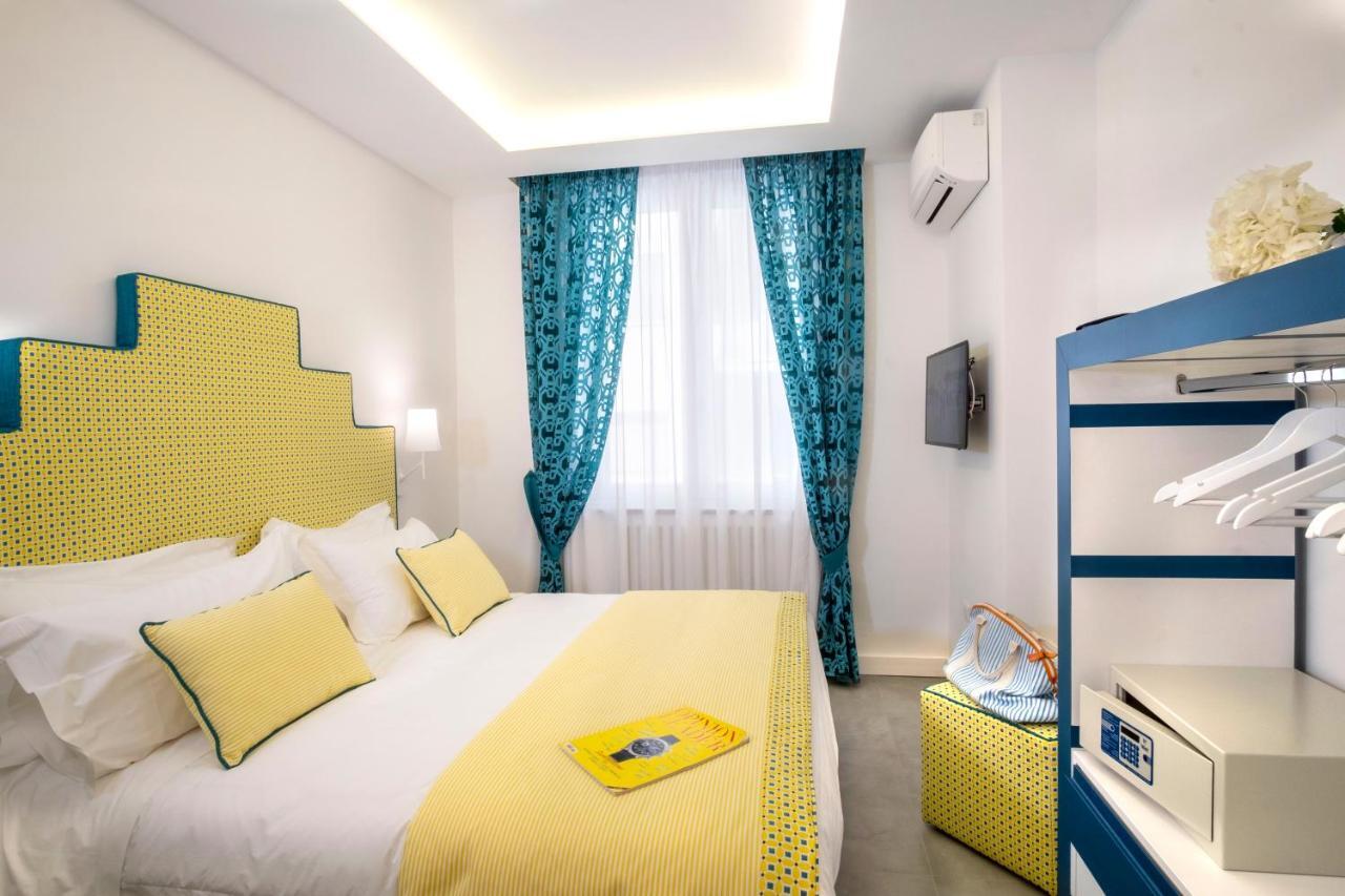 Yourhome - Unica Luxury Apartment Кастелламмаре-ди-Стабия Экстерьер фото
