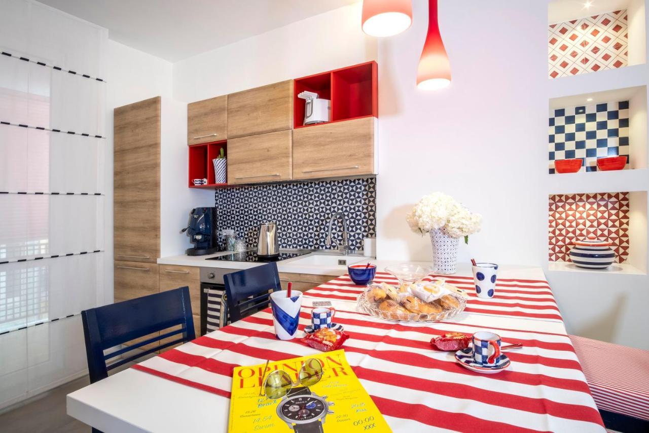 Yourhome - Unica Luxury Apartment Кастелламмаре-ди-Стабия Экстерьер фото